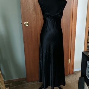 🍀Long black lingerie with lace detail